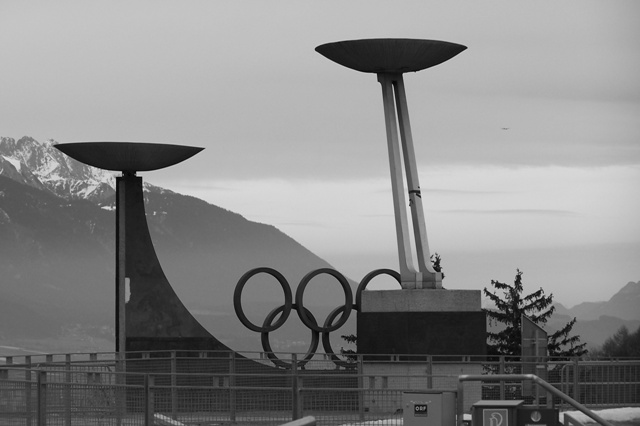 [olympic+torch.JPG]