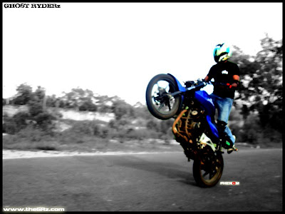 bike stunts pics. Bike Stunt Videos: August 2008