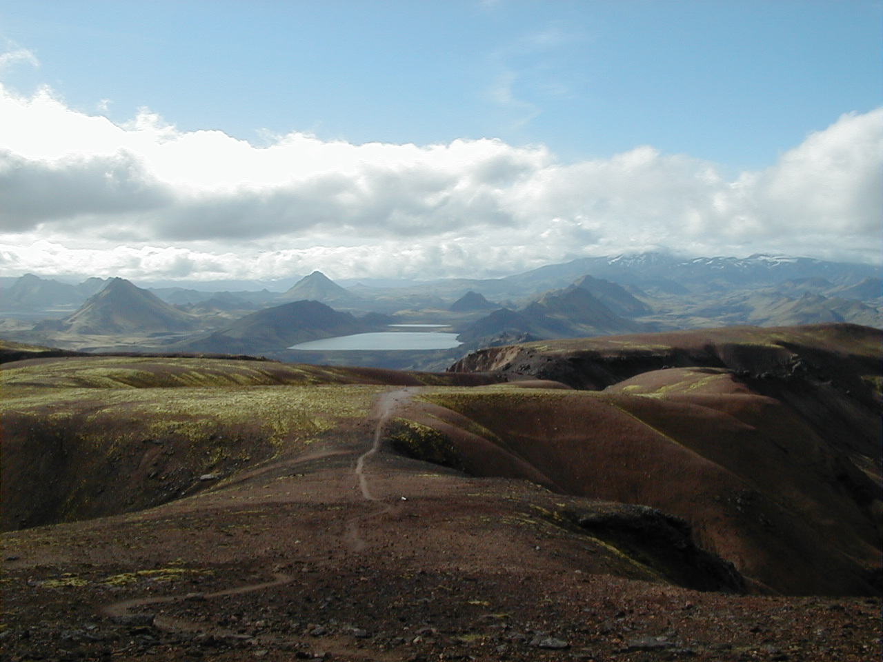 [13-super+Blick+auf+Alftavatn.JPG]