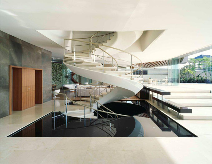 [pic32625-712842.jpg]