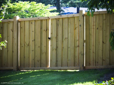 Wood Gate Fence