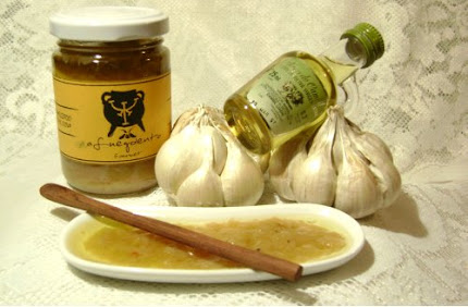 Pasta de Ajo Caramelizado con Especias al Oliva