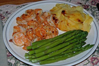 chow time for some tasty chipotle-lime shrimp!