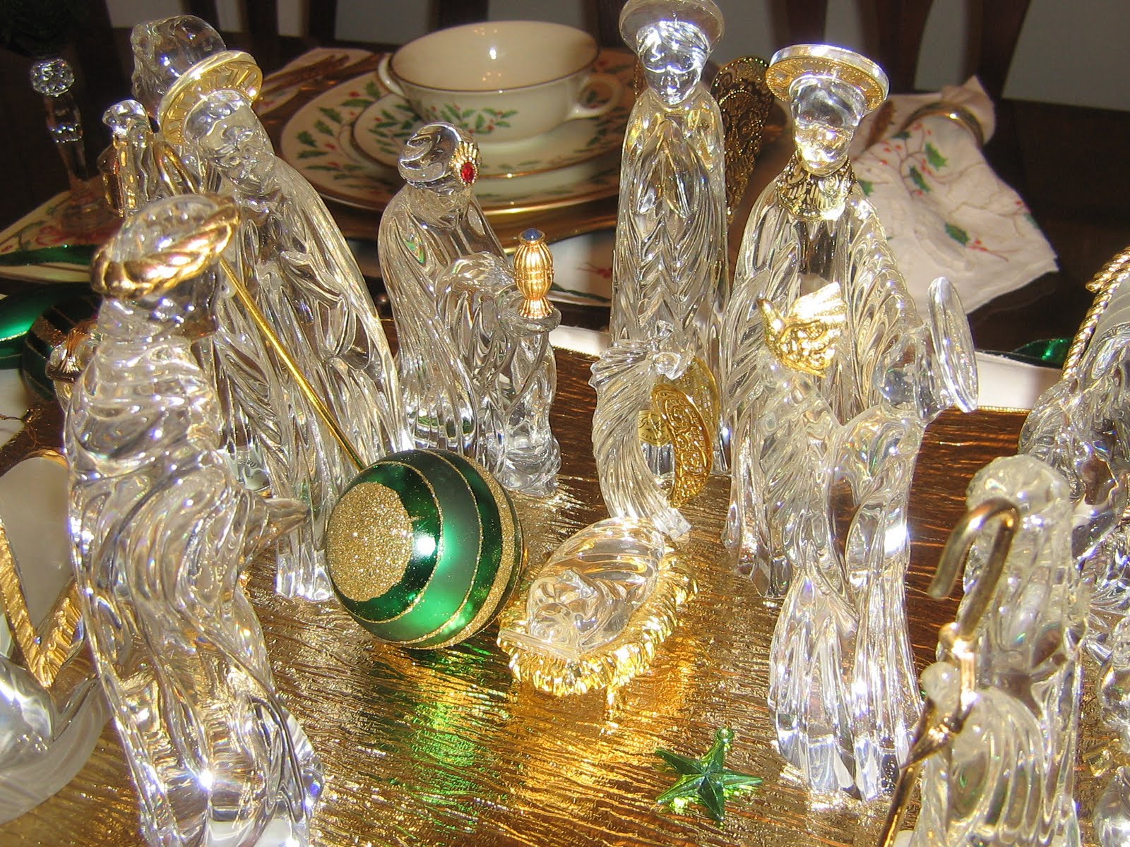 Carola Nativity Gallery Gorham Crystal Nativity