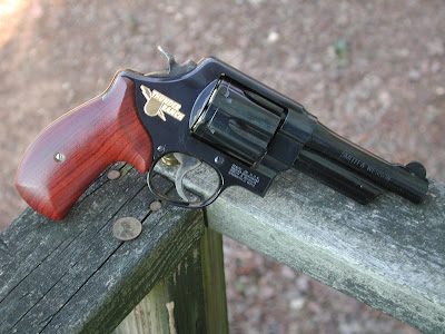 The Arms Room: Sunday Smith