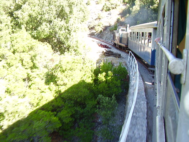 [treno+2-+Francesca.JPG]