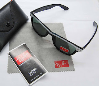 [WTS] Ray-Ban Sunglasses Wayfarer+II+2143+Black+White