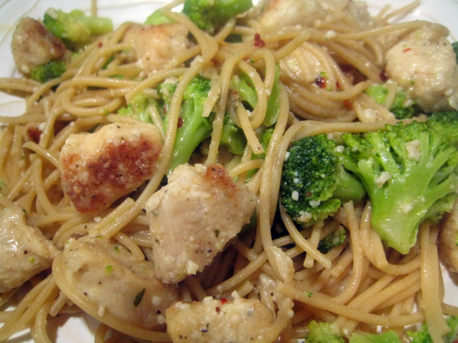 chicken broccoli ziti wine sauce