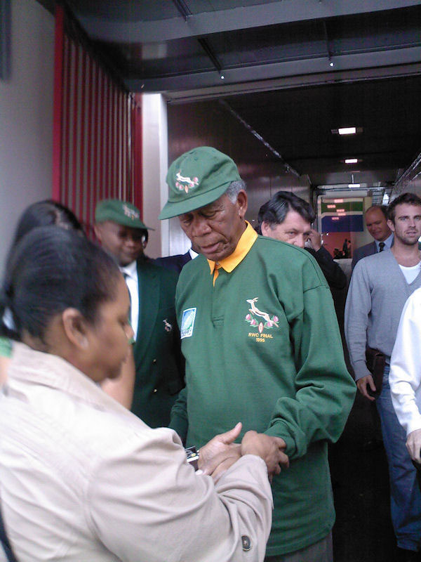 [humanfactor_06.jpg]