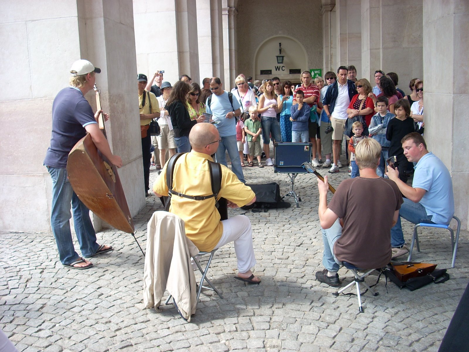 [DSCN0183.JPG]