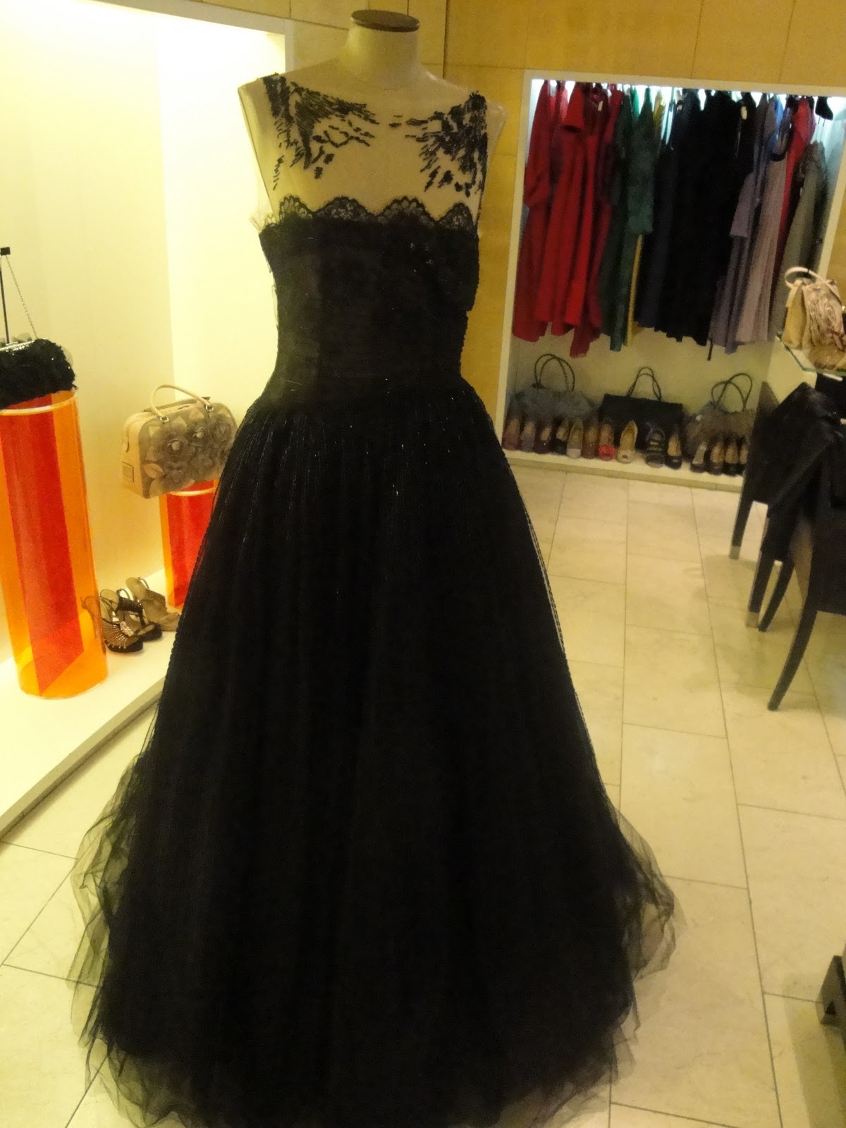 Valentino Kuwait Valentino Party Dresses