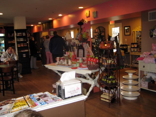 [cupcakeshop_1607.jpg]