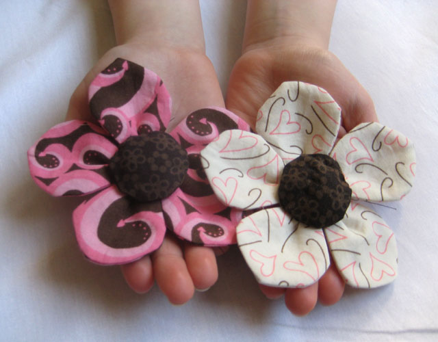 [littleblossoms_1651.jpg]