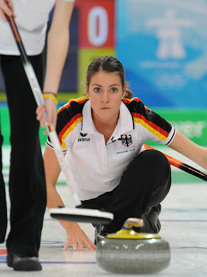 The Baller News: Top 10 Hottest Women of Curling in The 
