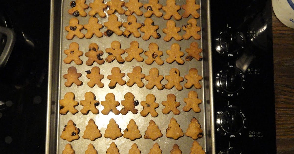 Amy's kitchen GINGERBREAD COOKIES FOR DOGS
