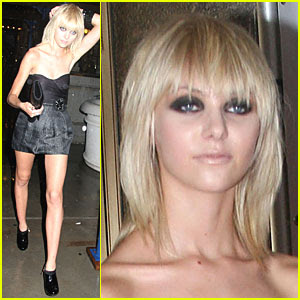 taylor momsen taylor momsen
