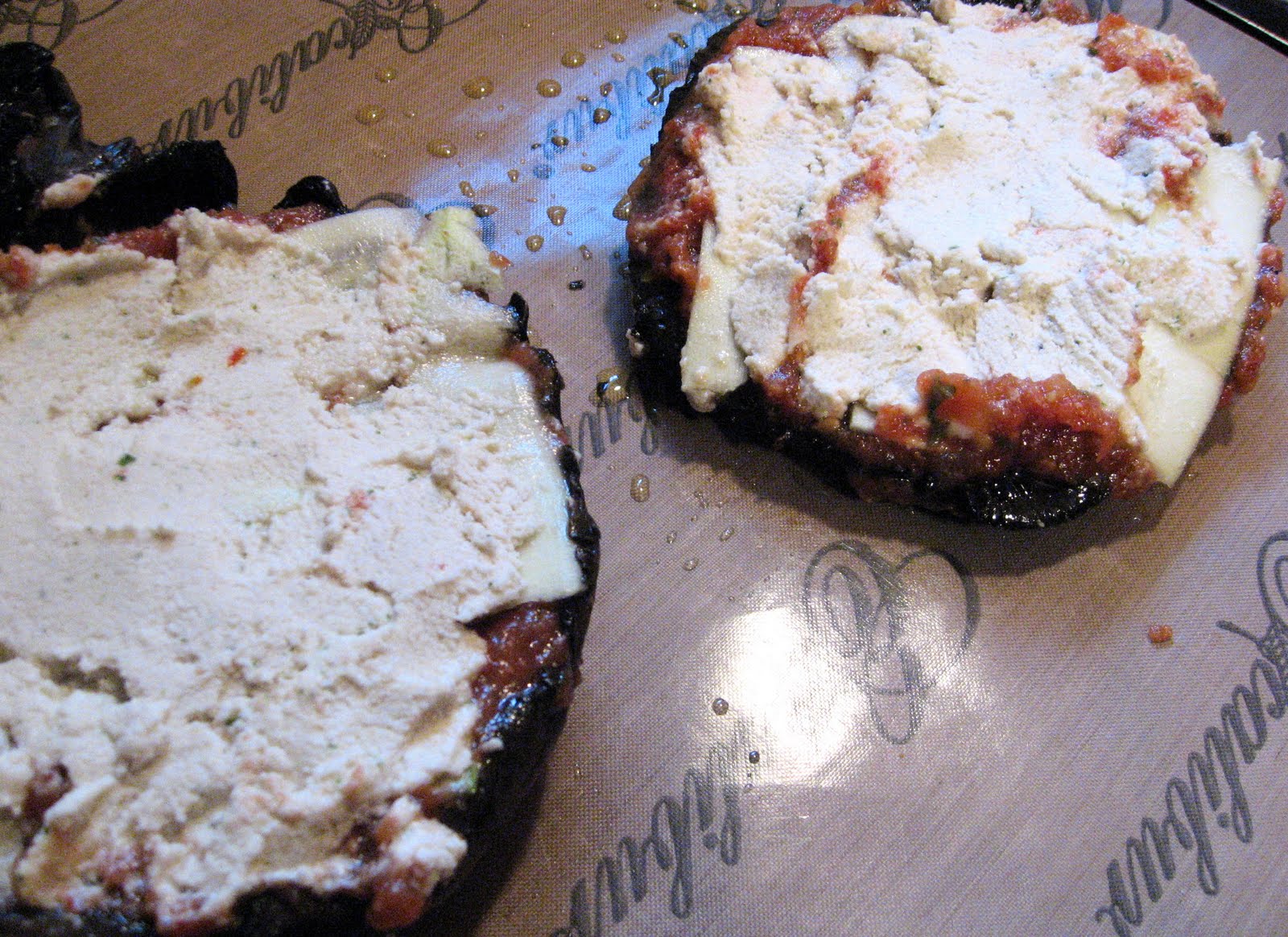 [portob+layer+cheese.jpg]