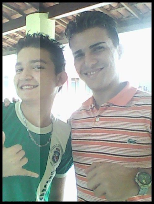 [carlos+e+areydivan.jpg]