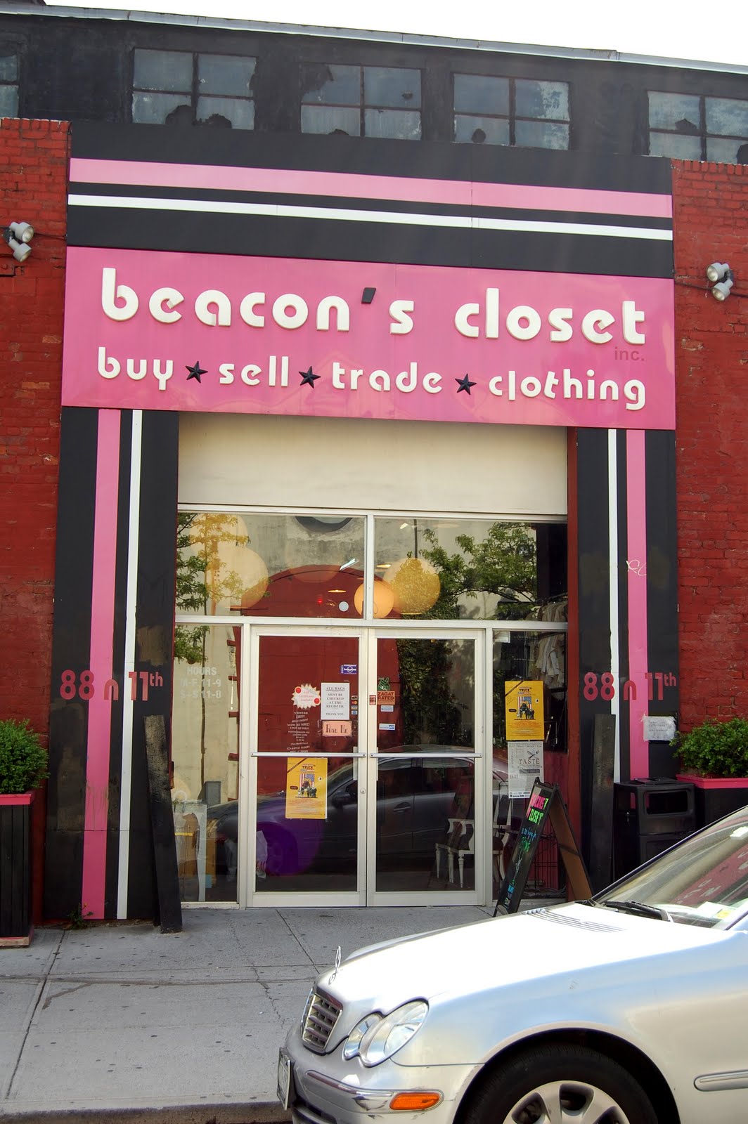 NYC SHOPPING Beacon’s Closet Feathers Boutique Vintage