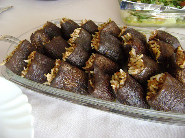 ETLİ KURU PATLICAN DOLMASI