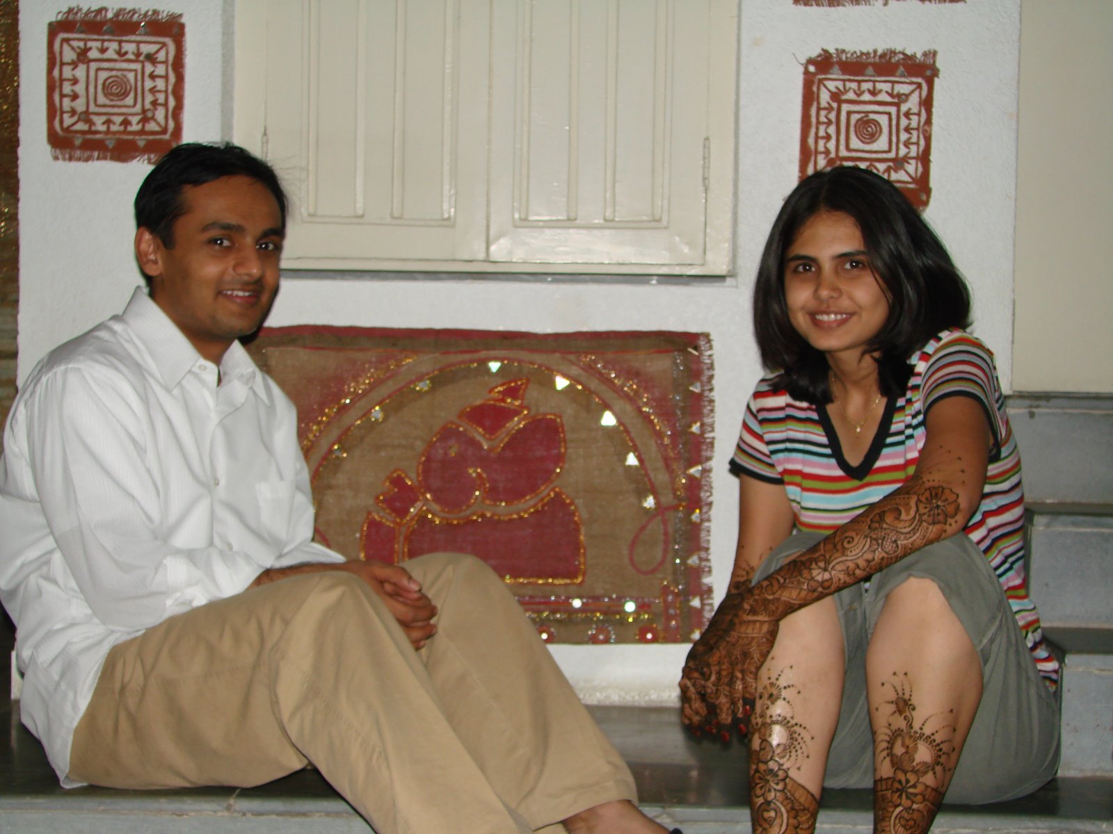 Wallpaper Kar Rahi Hai