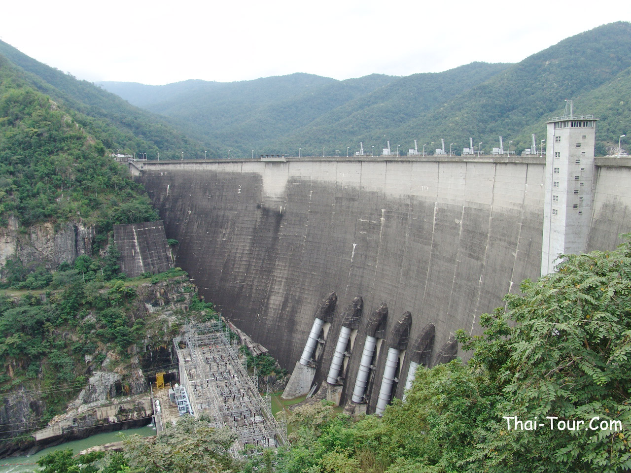 เขื่อนสิริกิต์ เขื่อนสิริกิติ์