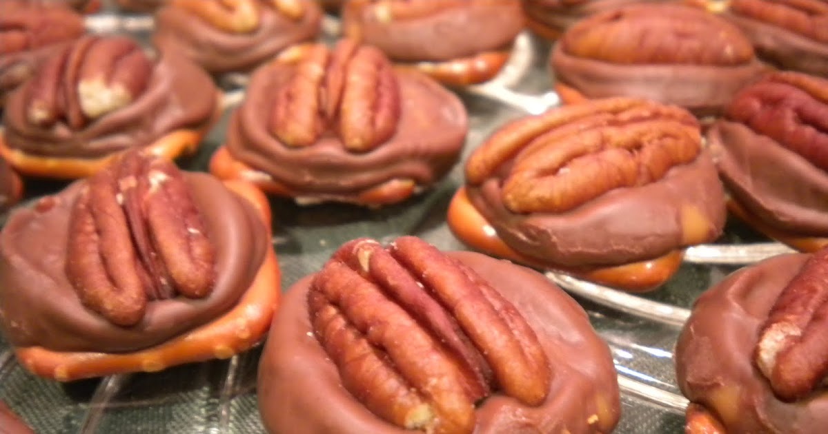 Stefanies Cooking Spot Pecan Pretzel Turtles