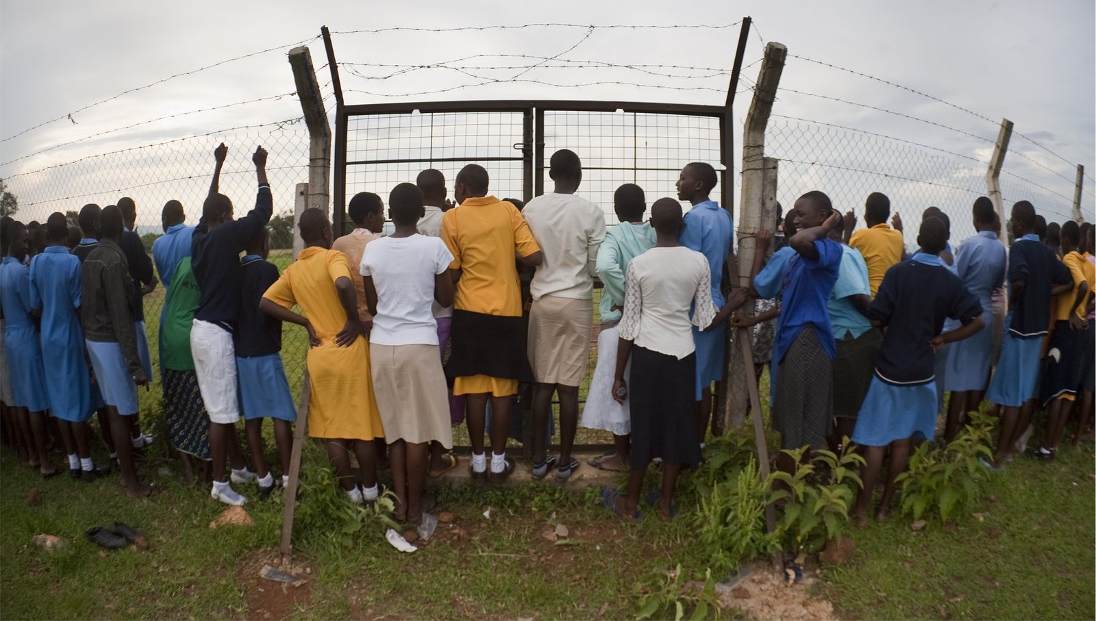 [Uganda+Fence.jpg]