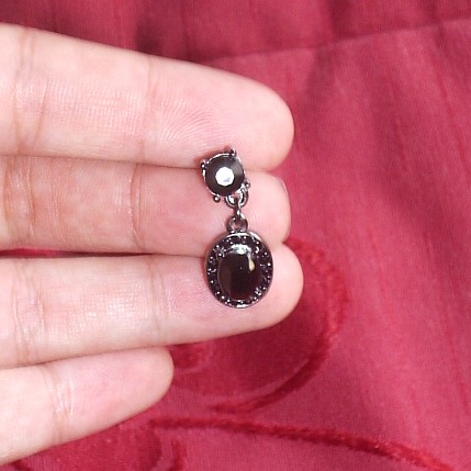 [Brincos+Vict+III.JPG]