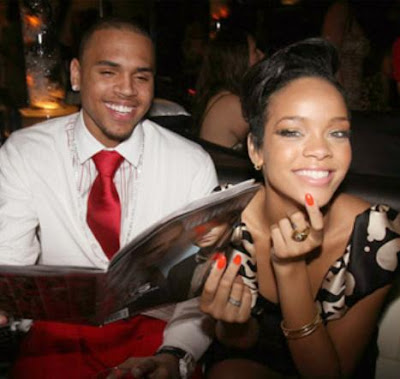 Chris Brown y Rihanna mujeres