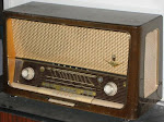 4. Radio Kuno (Old Radio)
