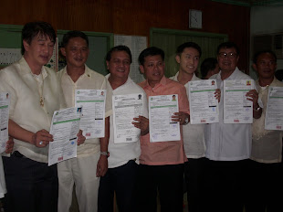 MAYOR SAMMY CO WITH SOME OF HIS LOCAL SLATE AFTER THEY FILED THEIR COC'S