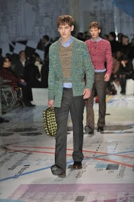 moda uomo Prada a/i 2010-2011: maglioni vintage moda uomo Prada a/i 2010-2011: maglioni vintage