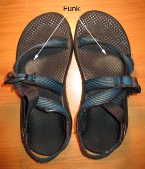 washing chacos