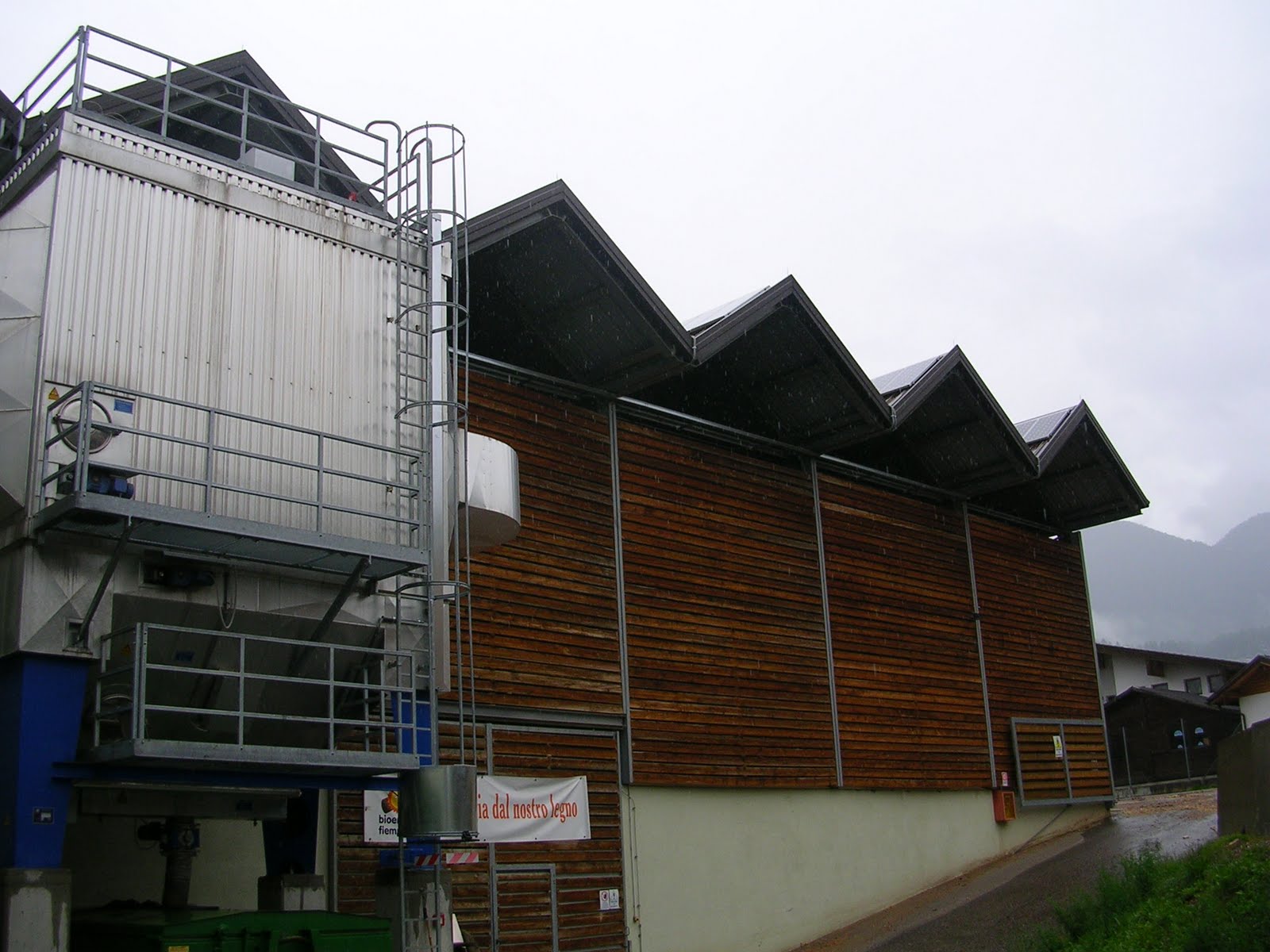 [DSCN2910.JPG]