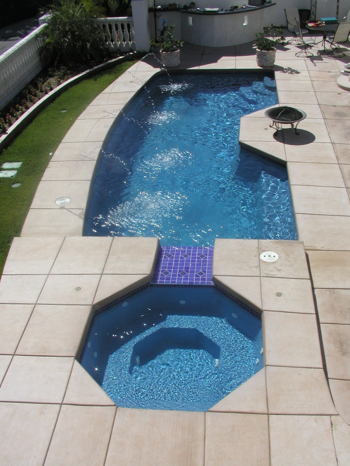 [Whaley-pool.JPG]