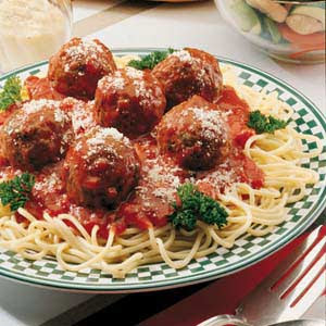 Italian+pasta+and+meatballs