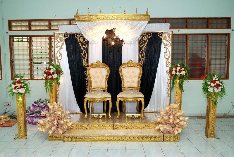 Pelamin Hitam Gold