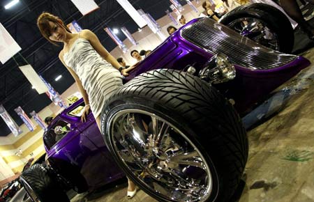 seeing the cars, OTOMOTIVE hot cars and girls wallpaper. seeing the cars, OTOMOTIVE