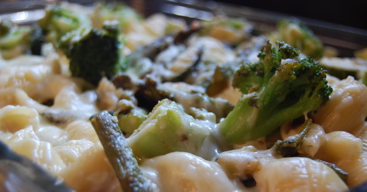 Cassie Craves Green Veggie Alfredo Bake
