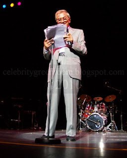 Des O'Connor entertaining the Eastbourne audience