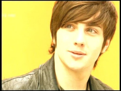 aaron johnson singing