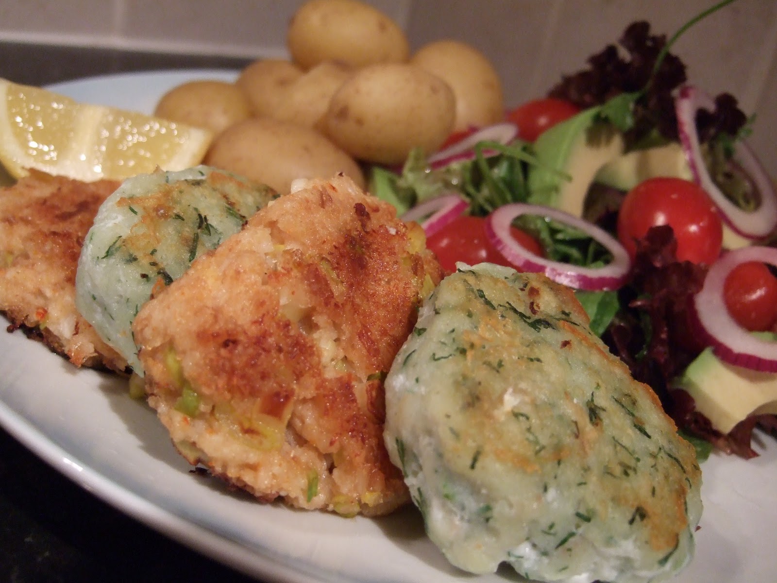 A Little Bit of Plum Leaf 李葉 Cod Fish Cakes & Crab Cakes