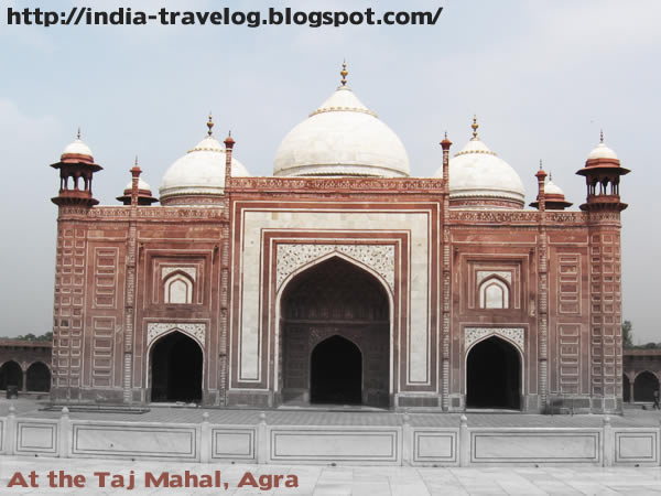[Taj+Majal+-+Agra+506.jpg]