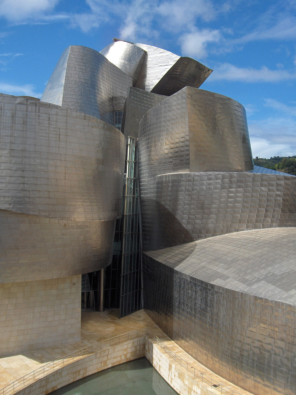 [Bilbao.Guggenheim06.jpg]