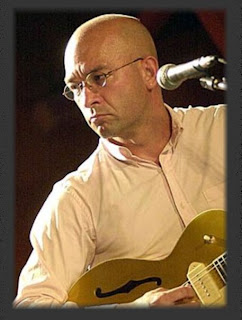 Herbert Vianna - Cantor e Compositor.