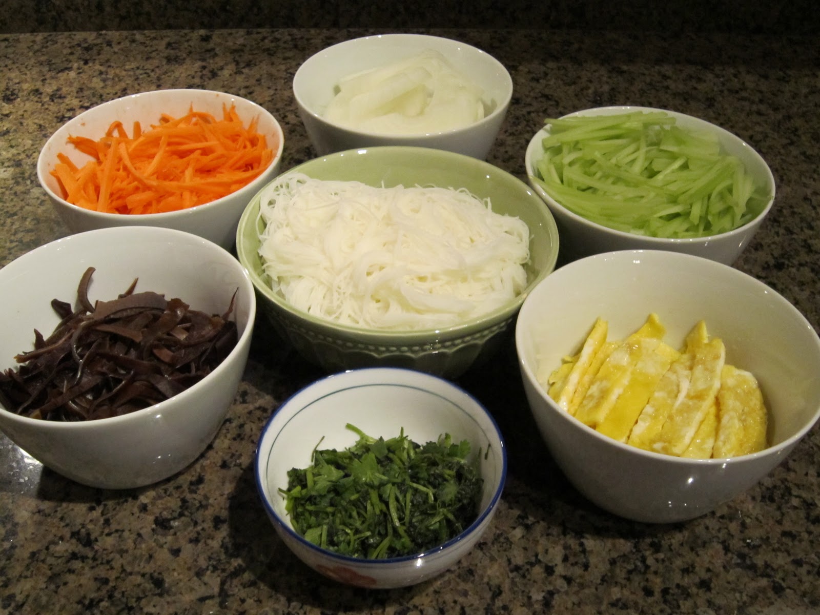 Gluten Free Asian Food Vegetarian stirfried rice vermicelli / 素炒米粉