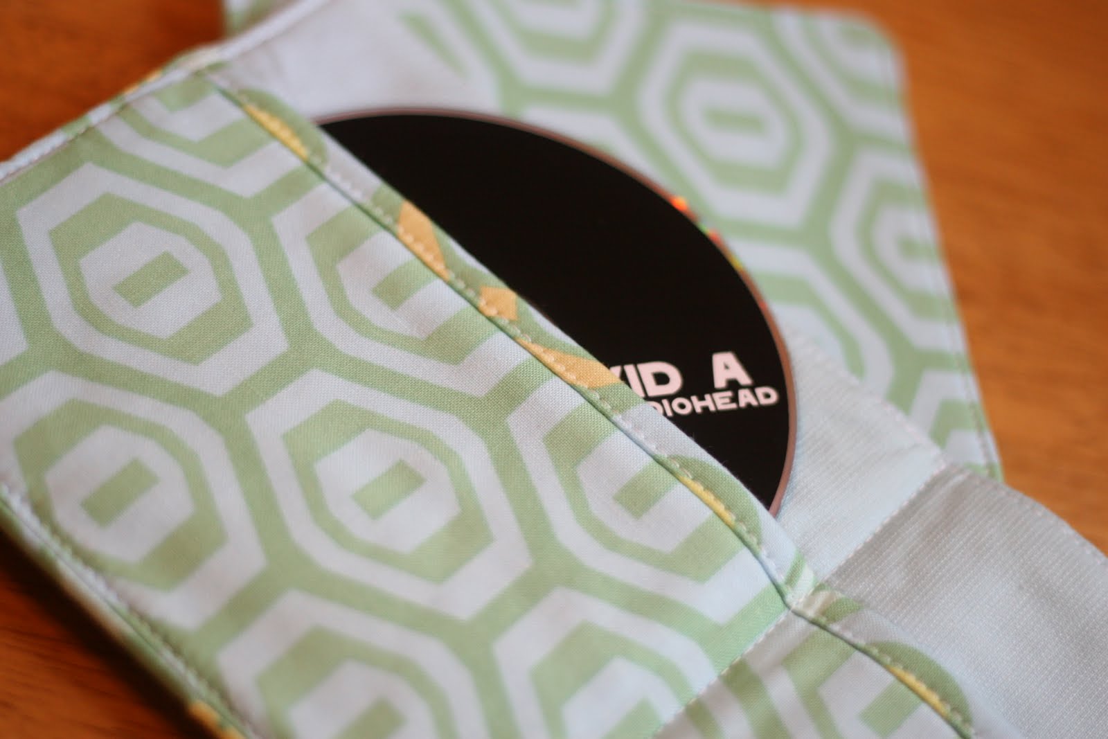 the Middlebrook Family Fabric CD Case Tutorial