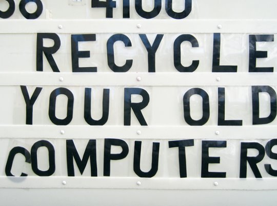 [computerrecycle2.jpg]