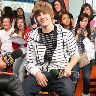 Baby Justin Bieber Chords on Justin Bieber Ft Jason Derulo Taylor Swift Ludacris Baby S Love